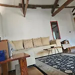 Holiday home Balkan Barn Tuzha
