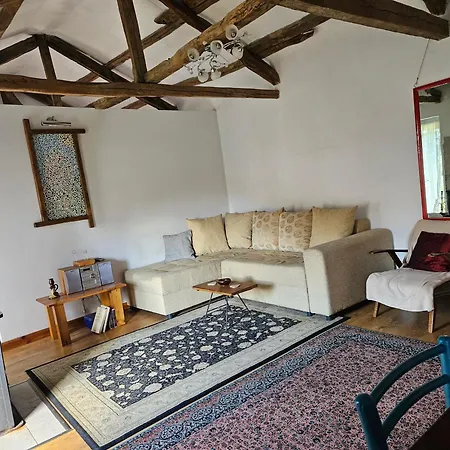 Balkan Barn Tatil Evi Tŭzha