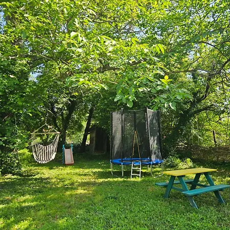 Casa vacanze Balkan Barn Tŭzha