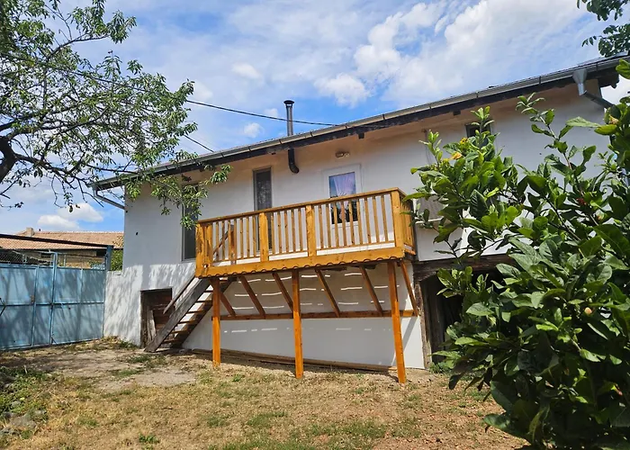 Дом отдыха Balkan Barn Tuzha